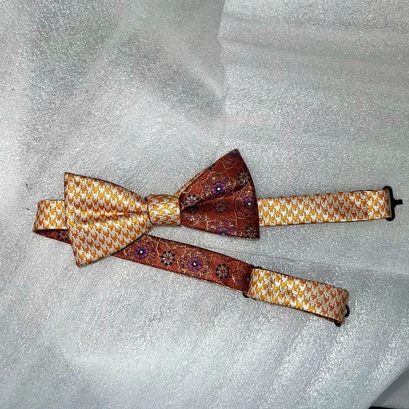 Red & Orange Retro Patterned Small Adjustable Neck Tie - Picture 5 of 10